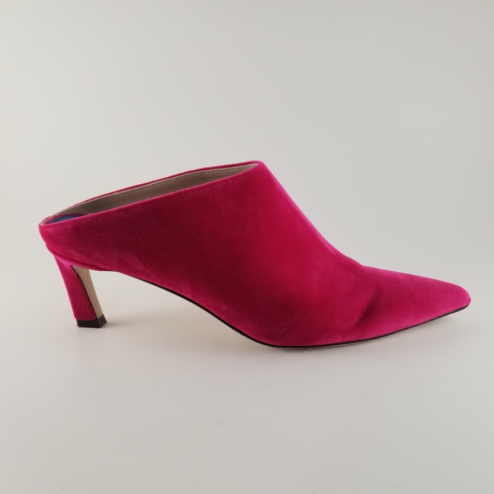 STUART WEITZMAN Mira Mules